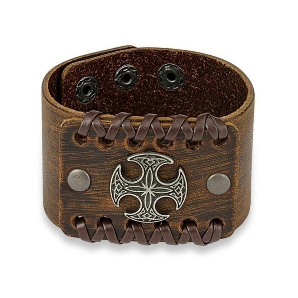 NWOT Round Celtic Cross Center‎ Adjustable Leather Bracelet